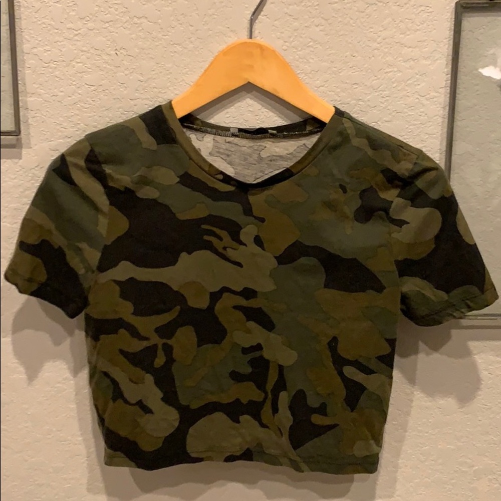 Zara camo crop top small